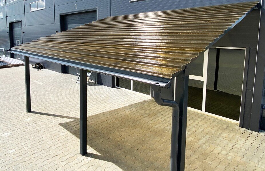 Profilētā polikarbonāta jumta loksnes DIAMOND TILE