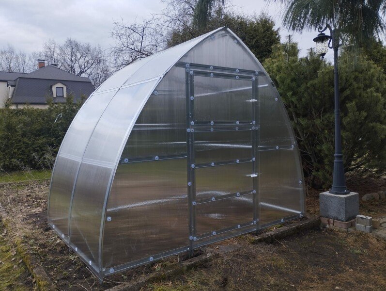 Siltumnīca KLASIKA ARROW 3x2m (6m2) ar