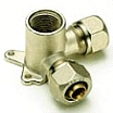 PE-X kompresijas sienas dubultlīkums 16x1/2"F