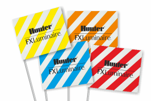 Karodziņš FXL/HUNTER, balts/zils/melni burti, W-BL/B